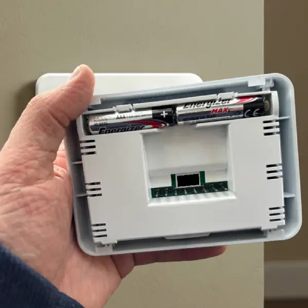 Battery-Powered Smart Thermostat: The Complete Guide (2026)